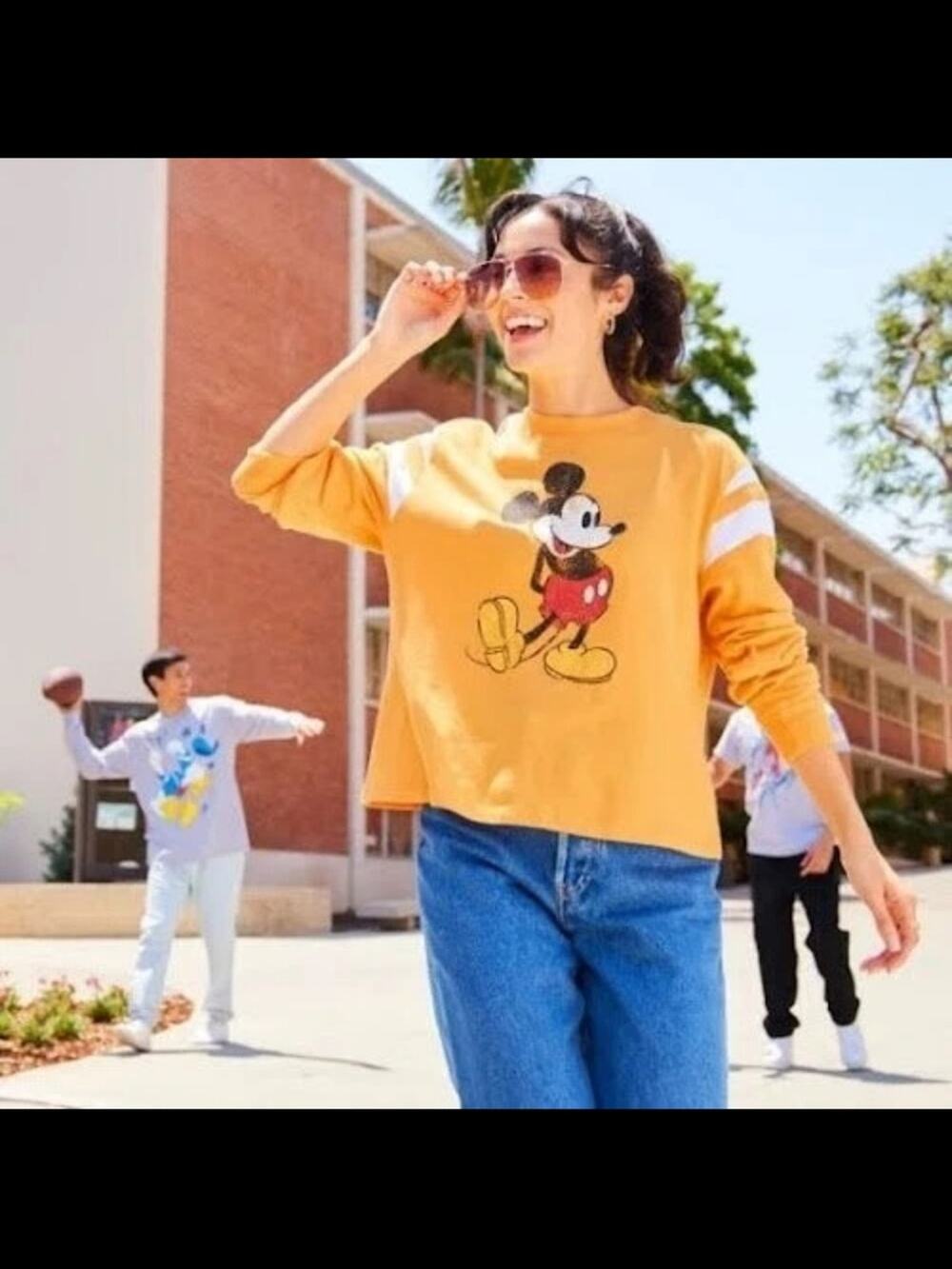 Walt Disney World Mickey Mouse Sweatshirt New 1XL
